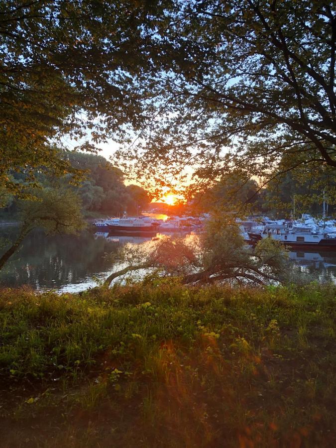 Homeflair Niederkassel Bagian luar foto